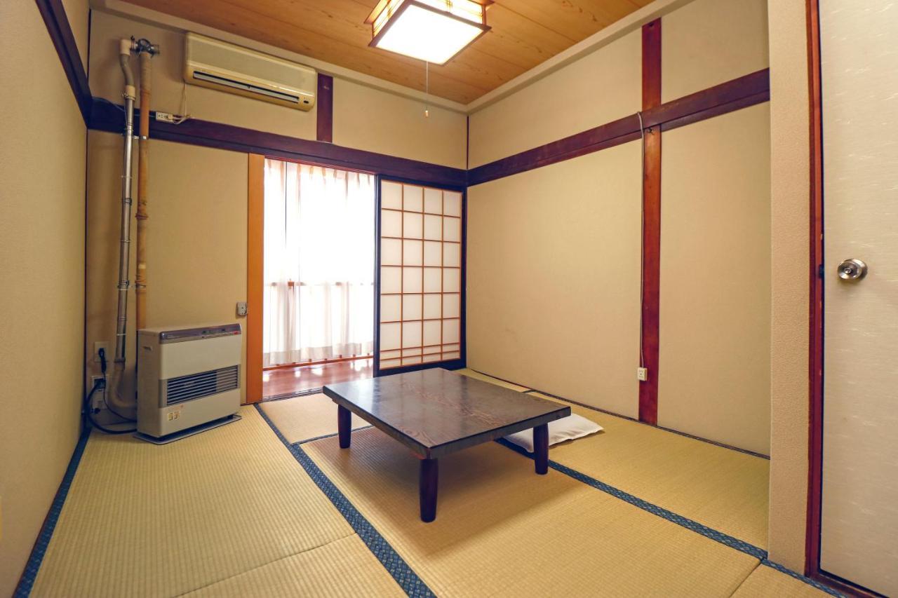 Kobori Ryokan Hirosaki Exteriör bild
