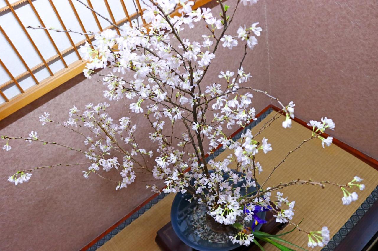 Kobori Ryokan Hirosaki Exteriör bild