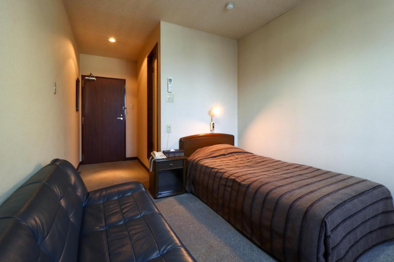 Kobori Ryokan Hirosaki Exteriör bild